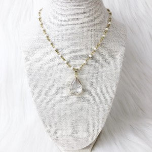 Howlite Crystal Necklace-0